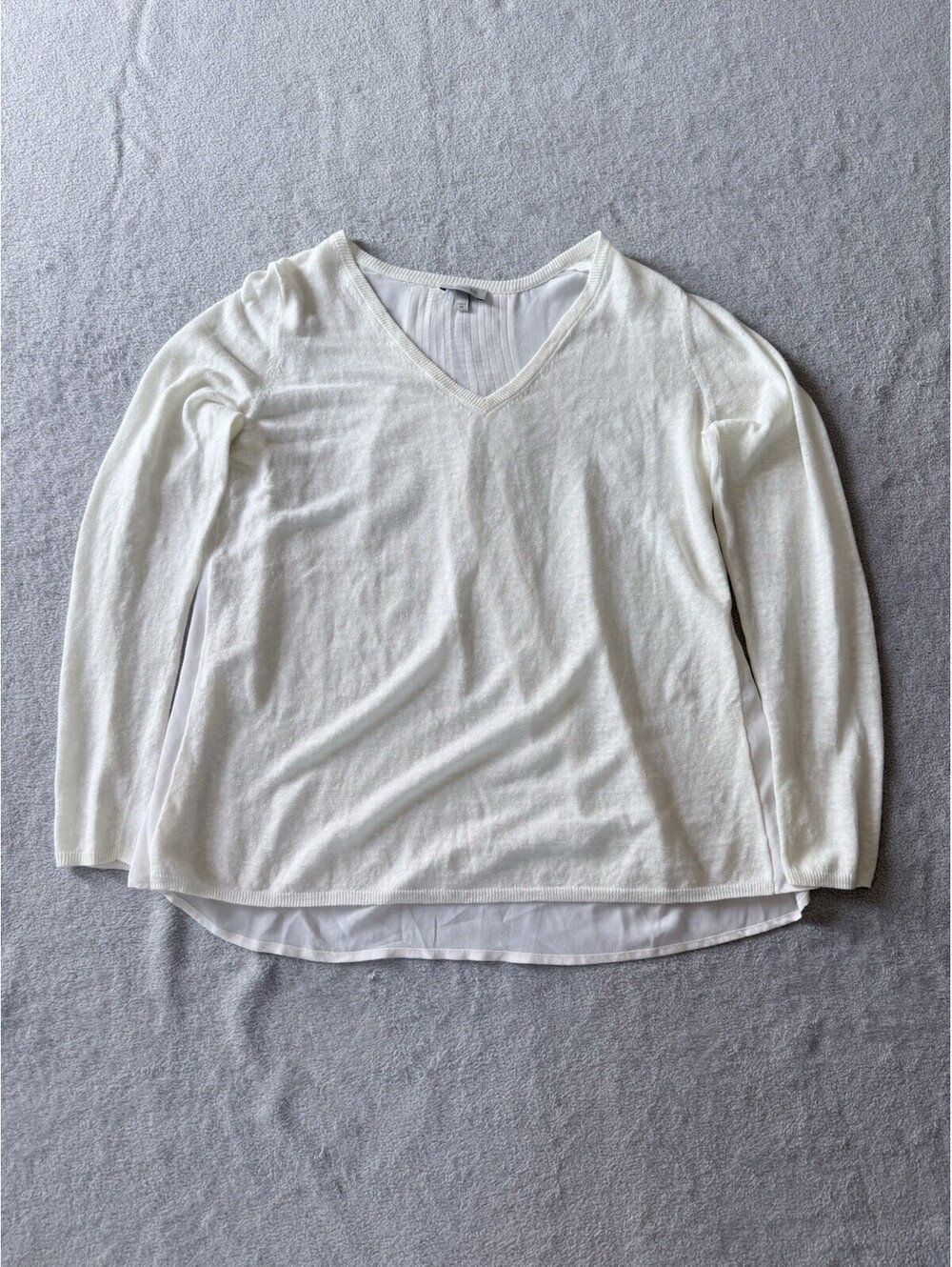 Kinross Women Ivory V Neck Pullover Sweater Long Sleeve Size M